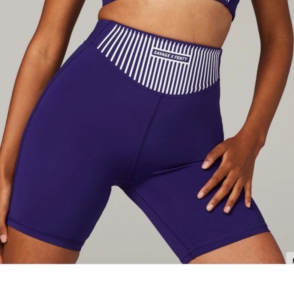 NWT SAVAGE X FENTY High Rise Bike Short Purple Small - Picture 1 of 7